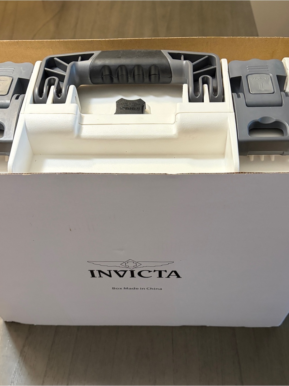 Invicta White Watch Case with Black and Gray Foam Inserts 8 slots - Picture 4 of 4